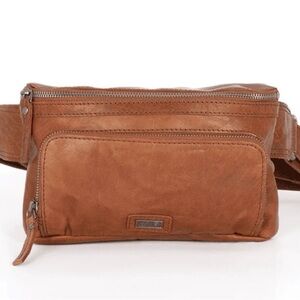 Spikes & Sparrow Leather Fanny Pack